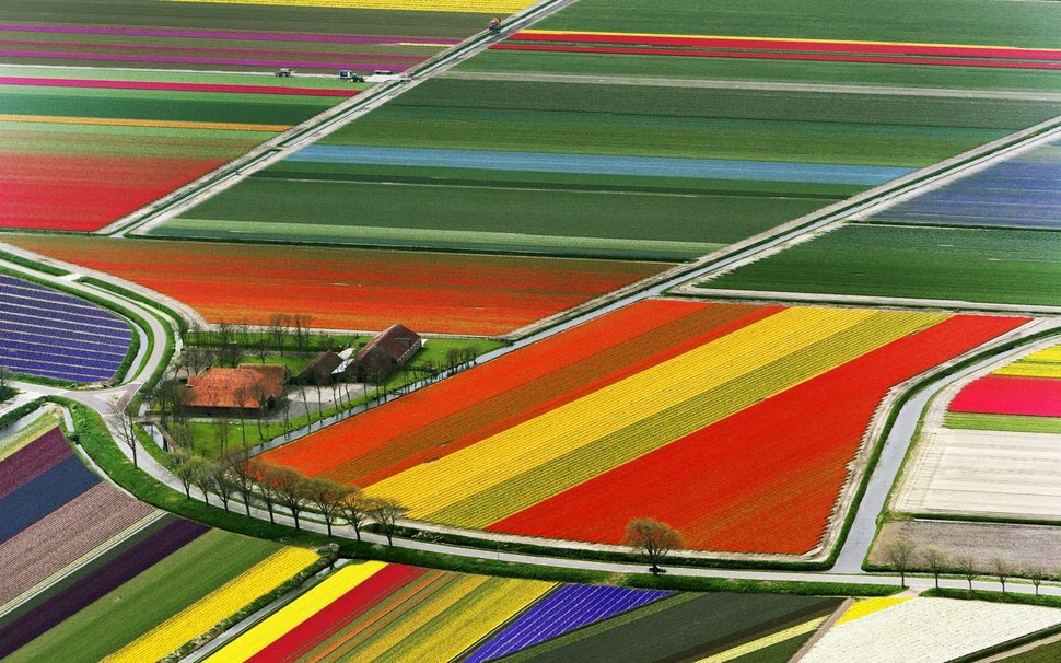 15 Most Incredibly Colorful Natural Landscapes on Earth That You Have Never Seen Before