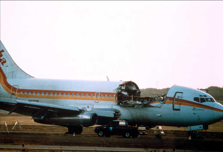 The Plane That Lost Its Roof At 24,000ft